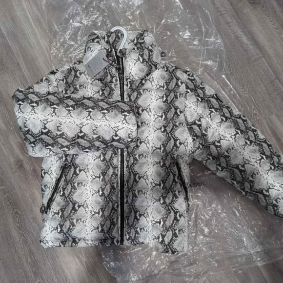 BNWT Noize Jozy snake print puffer jacket medium - Picture 3 of 3